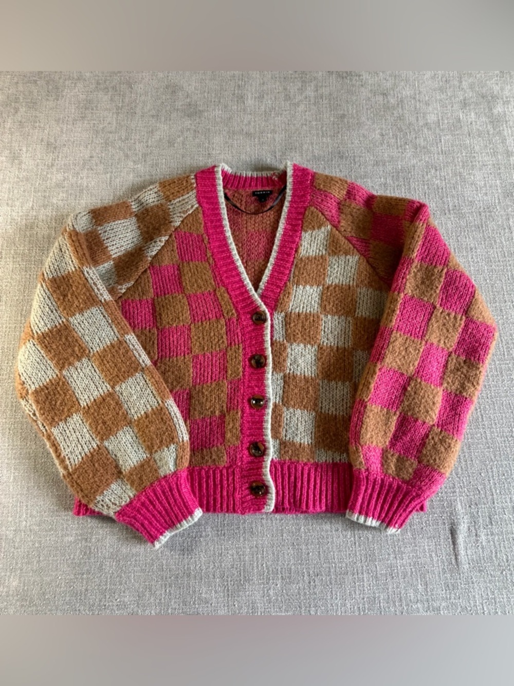 Torrid Chunky Cardigan V-Neck Button Front Sweater pink tan checkered - Picture 4 of 12